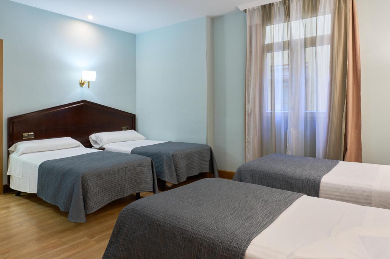 Hotel Porcel Navas à Grenade Extérieur photo